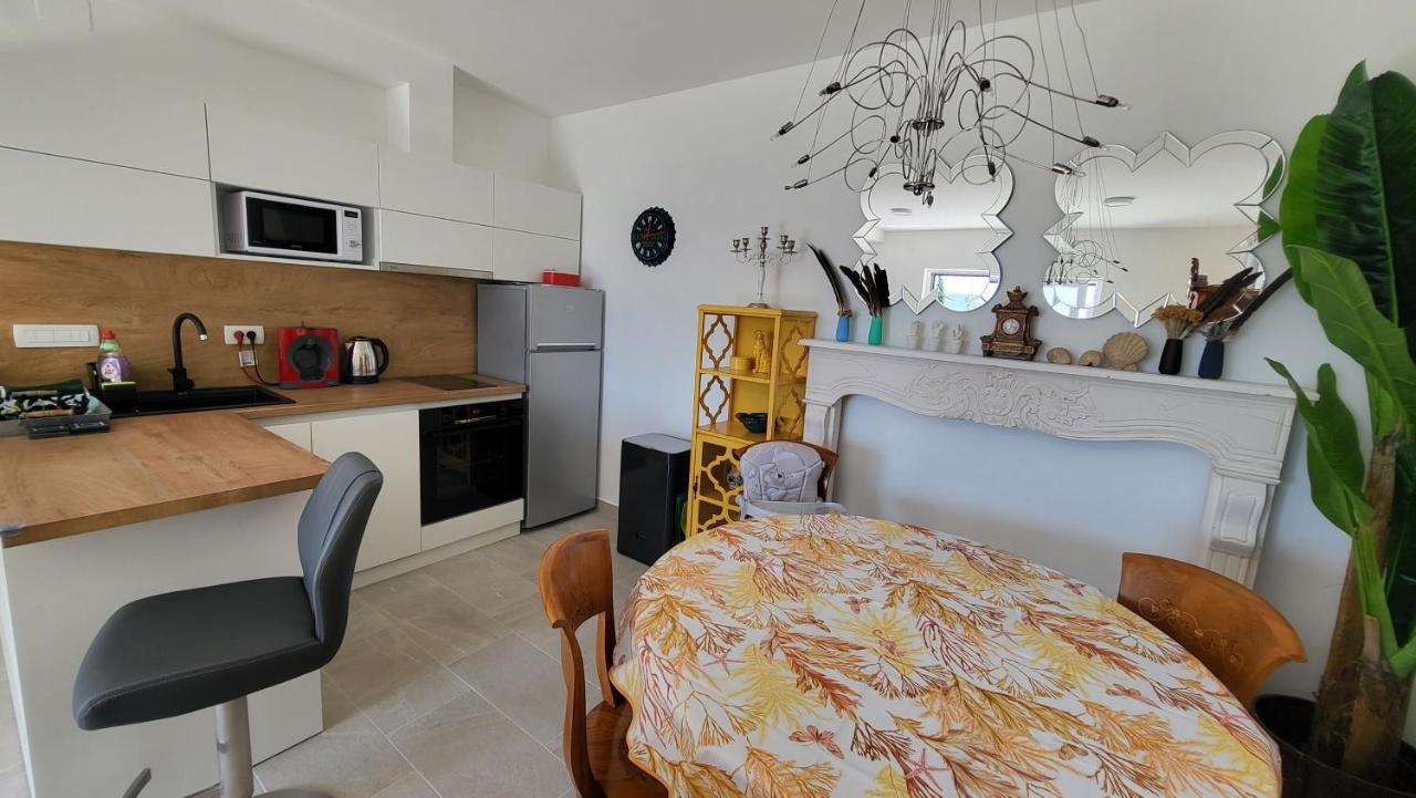 Apartments Amadea Novi Vinodolski Ngoại thất bức ảnh